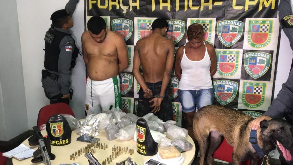 Coreano é suspeito de liderar tráfico na zona Sul Acusado de tráfico de drogas e de envolvimento com uma série de homicídios cometidos pelo bonde, "Coreano" foi detido no bairro da Betânia.