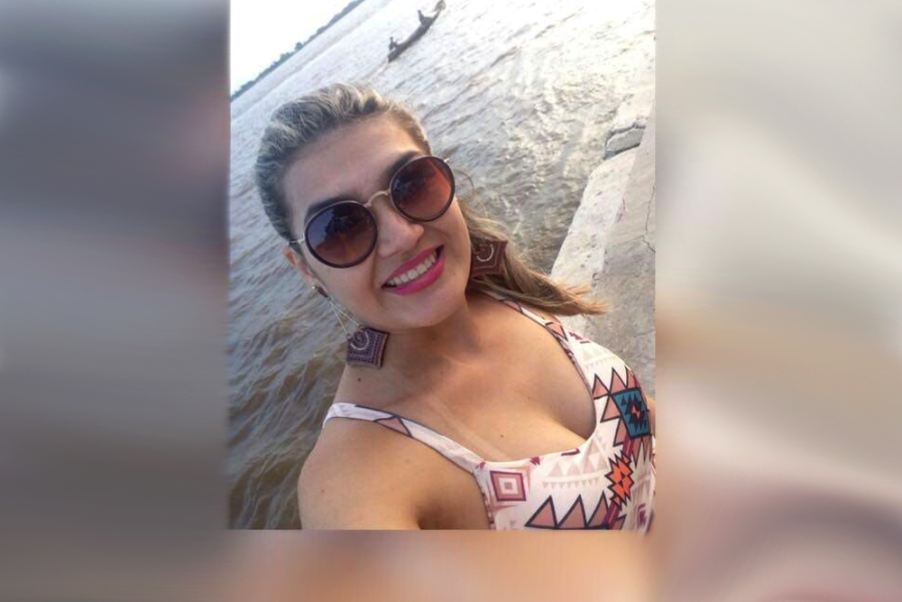 Davara foi morta com tiro na cabeça na rua Carro deu voltas pelo bairro antes de um ocupante desferir o tiro na cabeça de Davara