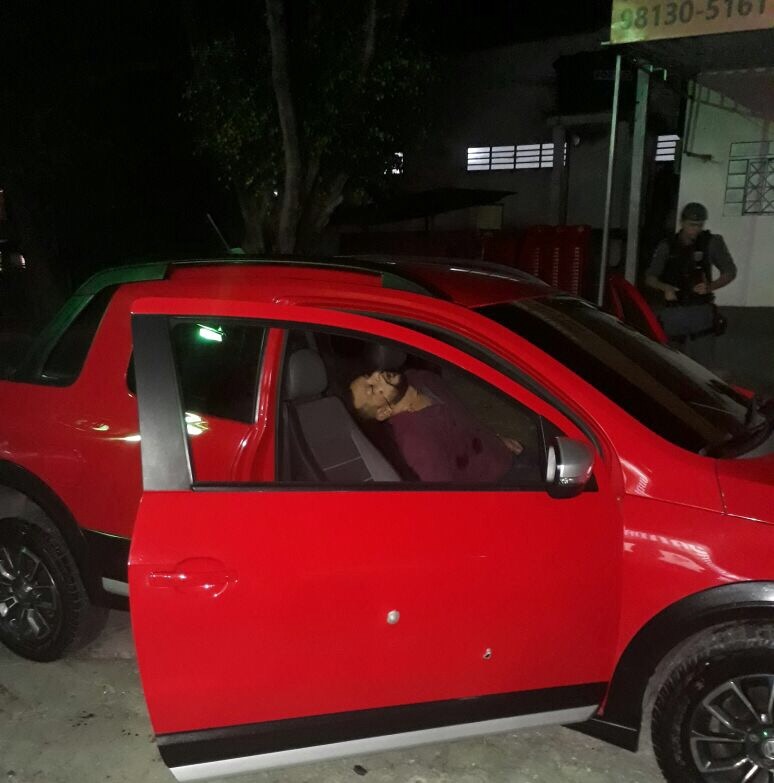 Motorista da FDN, Makysoniel Nogueira Braga, o "Max". Motorista da FDN, Makysoniel Nogueira Braga, o "Max".