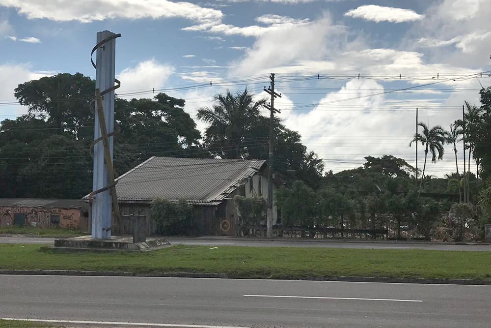 Caf&eacute; Joelza demolido para passar anel vi&aacute;rio