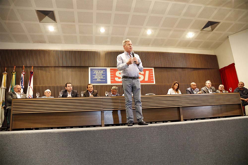 Arthur Virgílio revela que recusou ligações do governador Alckimin Arthur Virgílio revela que recusou ligações do governador Alckimin