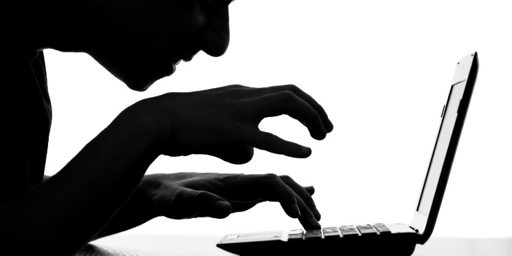 namoro via internet
