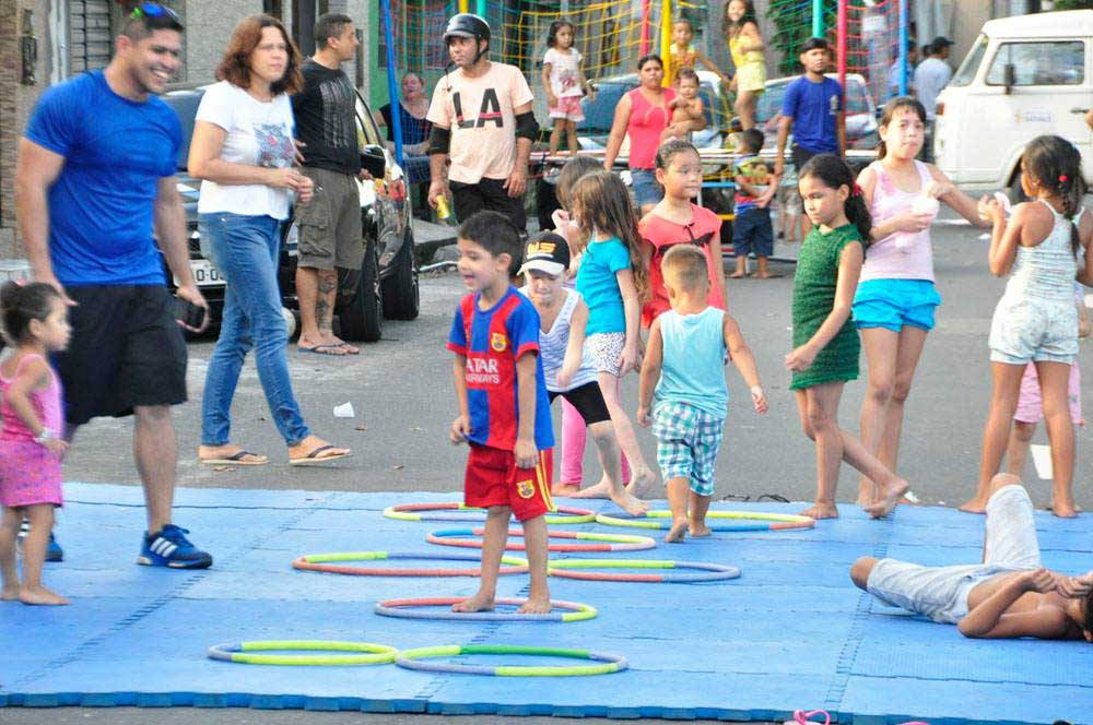 O Brincando na Rua será das 14h às 18h, no Grande Vitória O Brincando na Rua será das 14h às 18h, no Grande Vitória