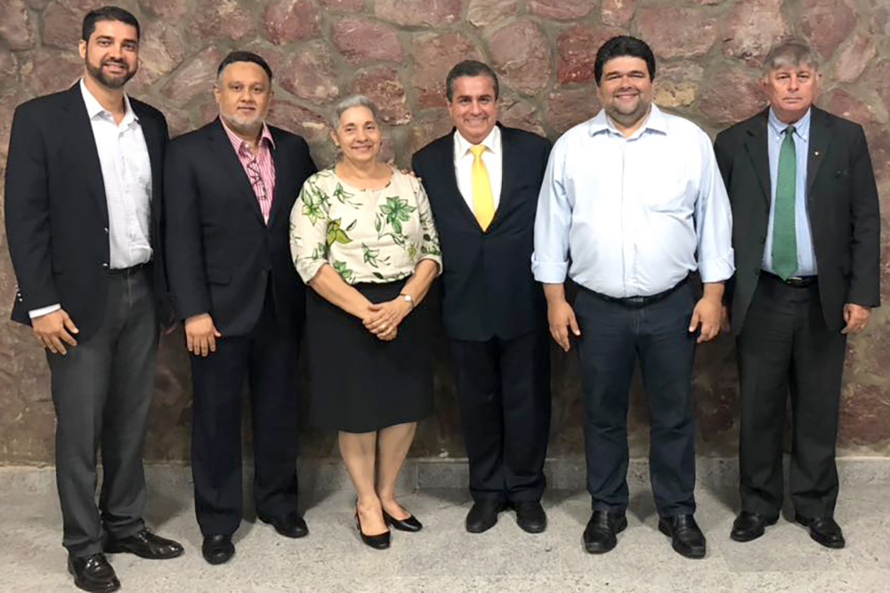 Chapa de oposição na OAB indica lista sêxtupla Chapa de oposição na OAB indica lista sêxtupla
