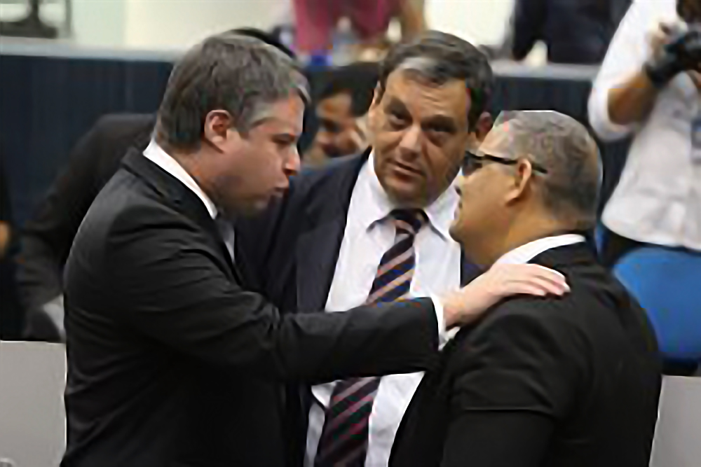 Arthur surpreende e desincompatibiliza Rotta e Bisneto Arthur surpreende e desincompatibiliza Rotta e Bisneto
