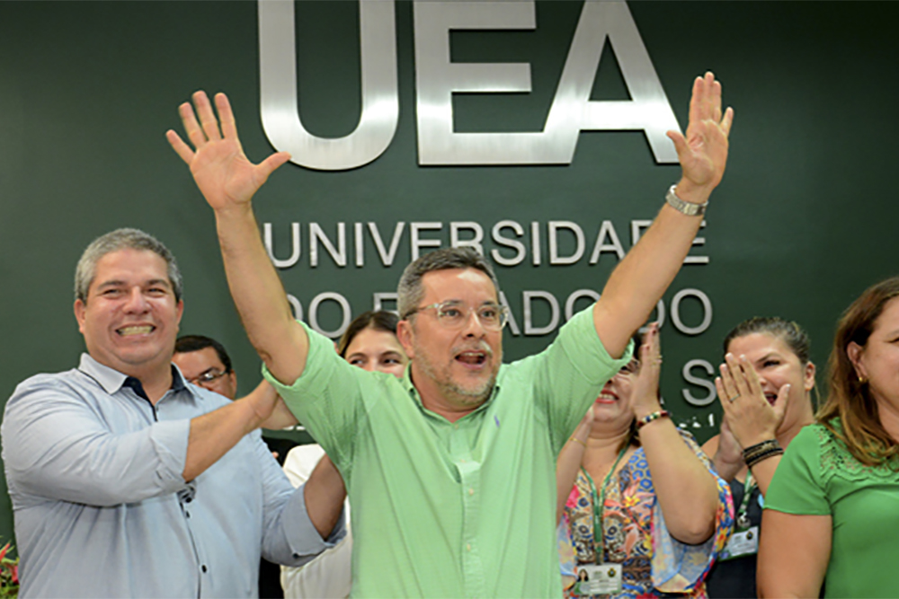 Cleinaldo Costa foi reeleito reitor da UEA Cleinaldo Costa foi reeleito reitor da UEA