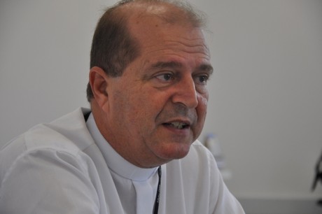 Arquidiocese nega carta renúncia de arcebispo de Manaus a papa Arquidiocese nega carta renúncia de arcebispo de Manaus a papa