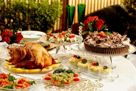 Confira cinco dicas para montar uma mesa de Natal elegante e acolhedora