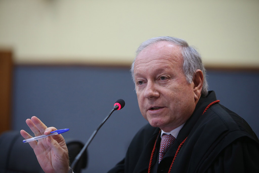 CNJ considera legal e leg&iacute;tima nomea&ccedil;&atilde;o de Jo&atilde;o Sim&otilde;es para dire&ccedil;&atilde;o da Esmam