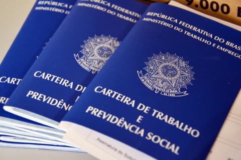 Câmara instala subcomissão para discutir fim da escala 6x1 nesta terça-feira