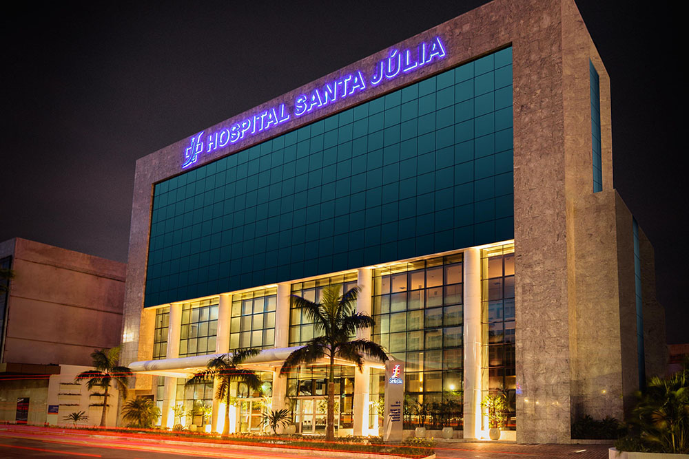 Hospital Santa Júlia, em Manaus Hospital Santa Júlia, em Manaus