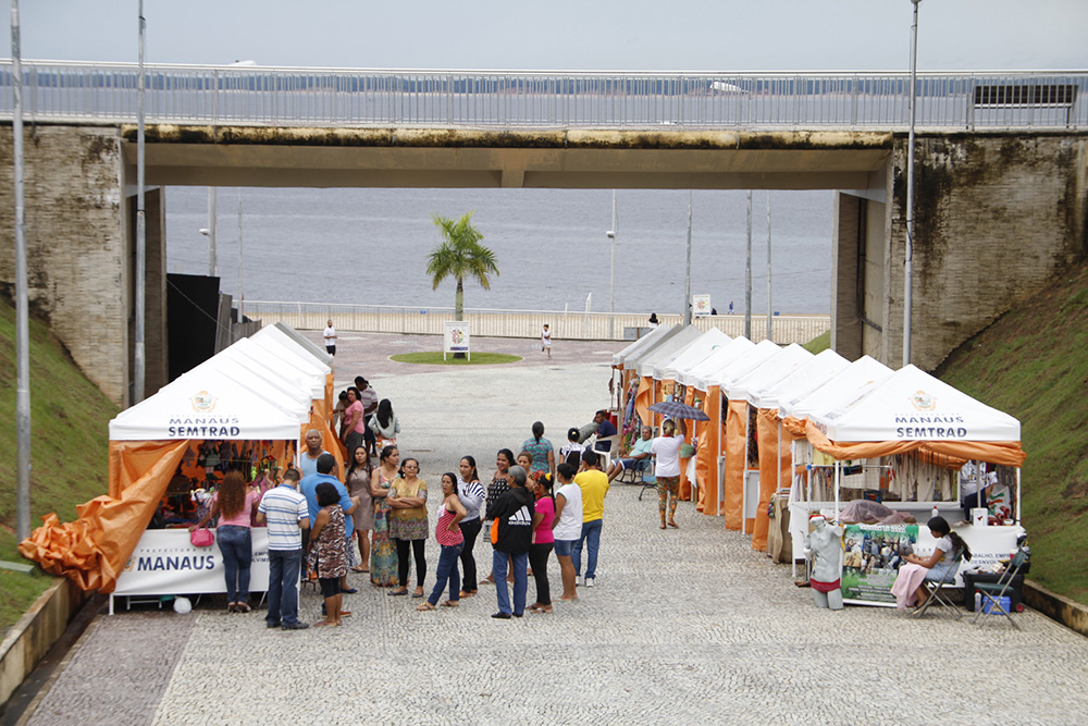 Feira de Artesanato abre nesta quarta feira, na Ponta Negra Armario Rustico Colonial ~ Feira de Artesanato abre nesta quarta feira, na Ponta Negra