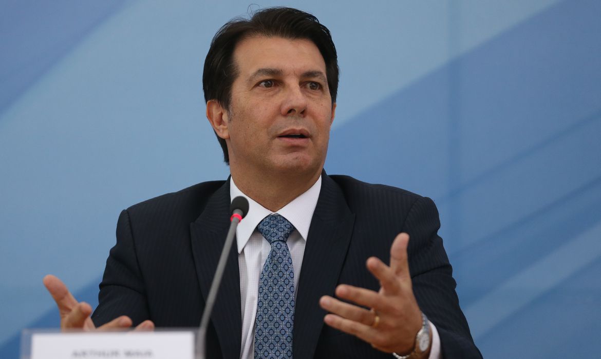 Arthur Maia é eleito presidente da CPMI de atos antidemocráticos Arthur Maia é eleito presidente da CPMI de atos antidemocráticos