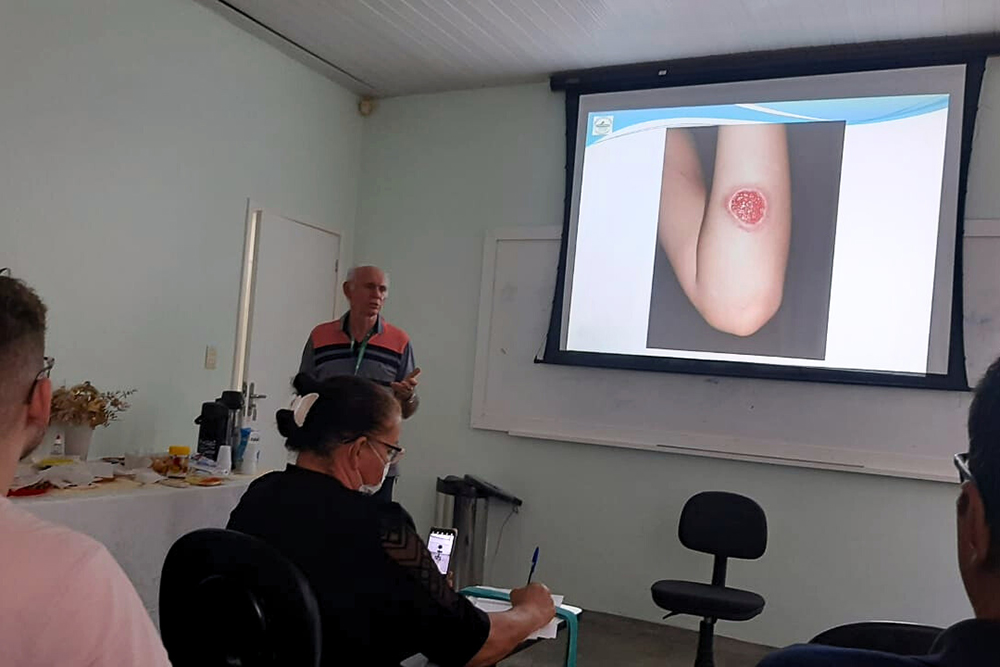 Semsa promove capacita&ccedil;&atilde;o em leishmaniose para profissionais da zona rural  de Manaus - Portal do Marcos Santos