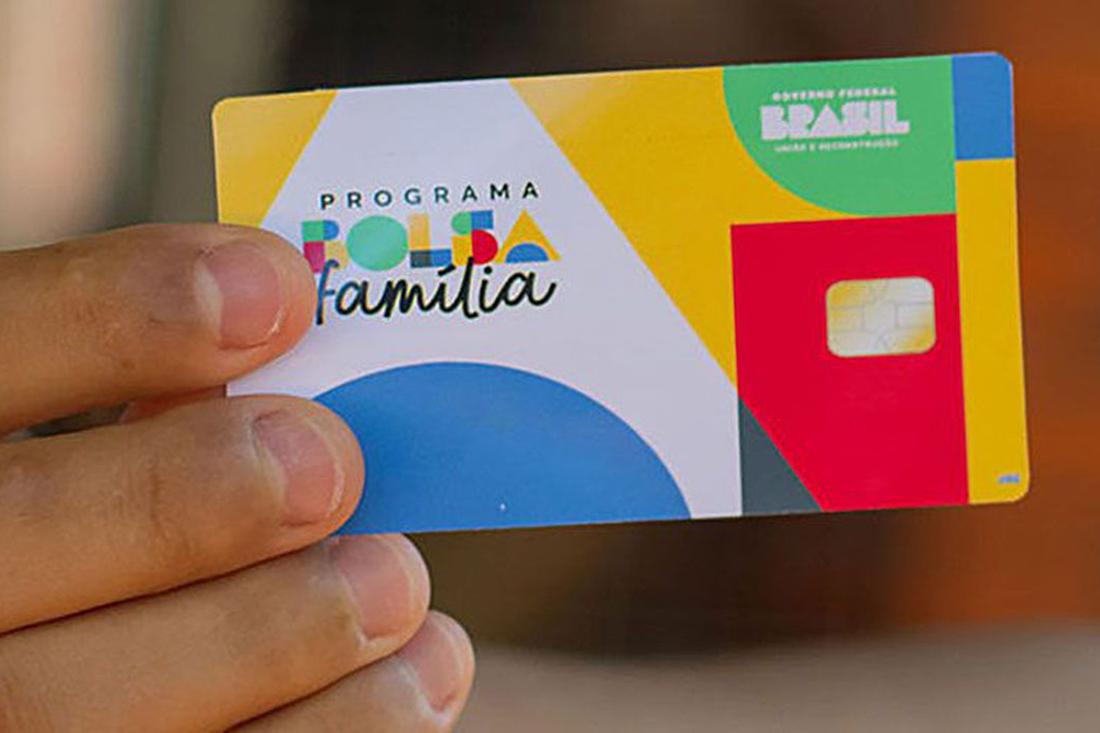 Caixa começa a pagar parcela do Bolsa Família de agosto Caixa começa a pagar parcela do Bolsa Família de agosto