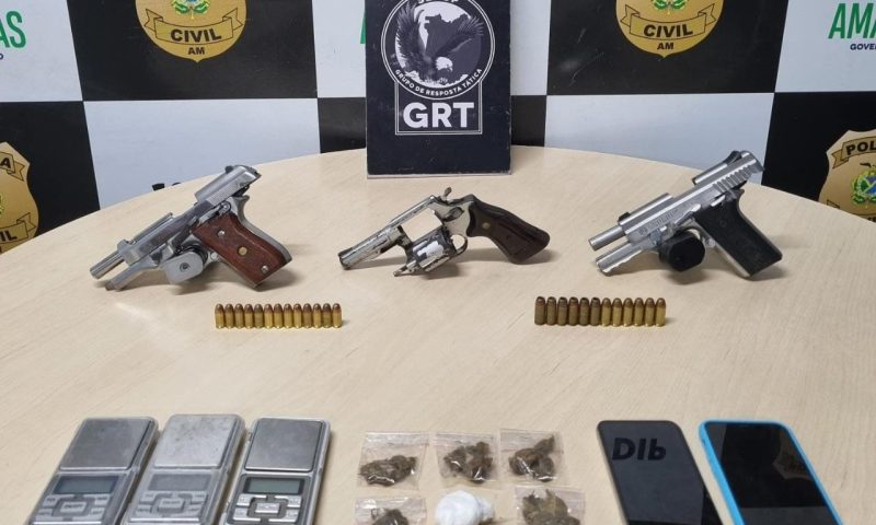 Trio &eacute; preso com armas, drogas e granada no Santa Luzia; artefato foi destru&iacute;do