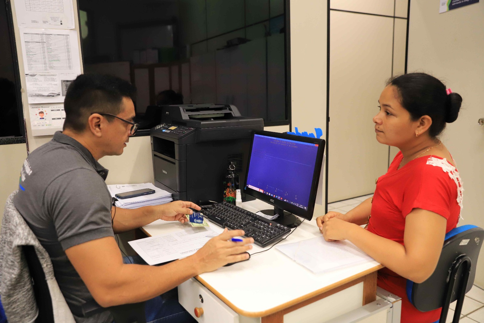 Secretaria de Educação convoca 97 candidatos aprovados em processo seletivo Secretaria de Educação convoca 97 candidatos aprovados em processo seletivo