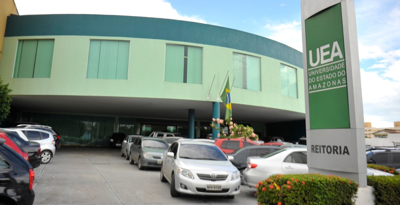Aluno que não fez o Ensino Médio no Amazonas consegue na justiça o direito de se matricular na UEA Aluno que não fez o Ensino Médio no Amazonas consegue na justiça o direito de se matricular na UEA