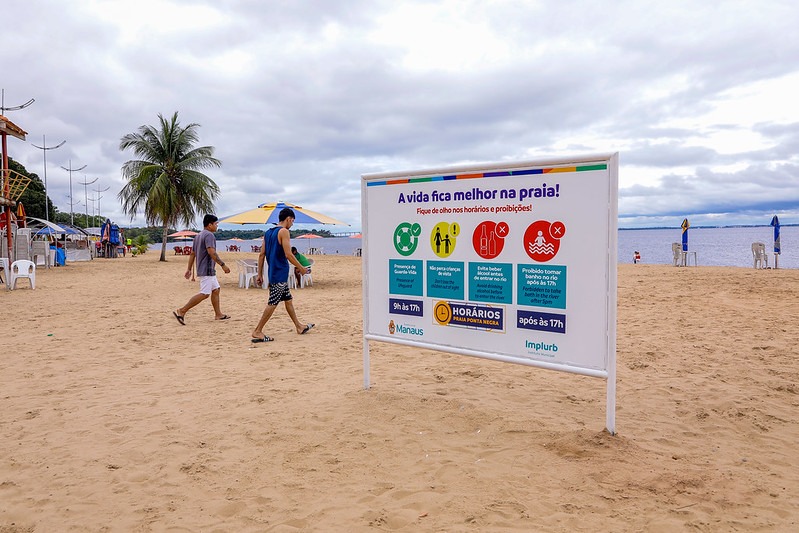 Segurança: Praia da Ponta Negra ganha novas placas de sinalização Segurança: Praia da Ponta Negra ganha novas placas de sinalização