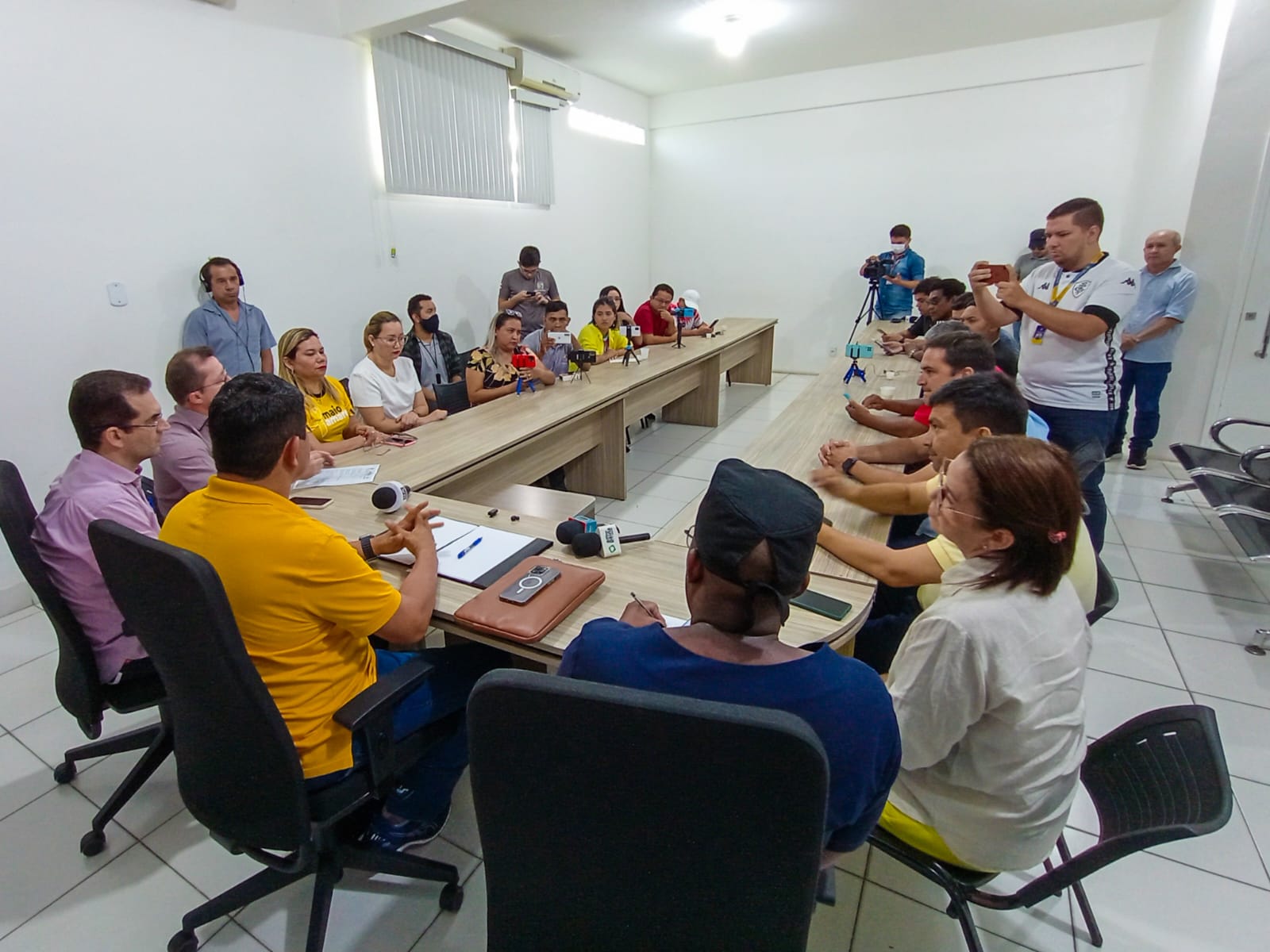 Internação de crianças cresce 200% e Parintins reforça importância de vacinação Internação de crianças cresce 200% e Parintins reforça importância de vacinação