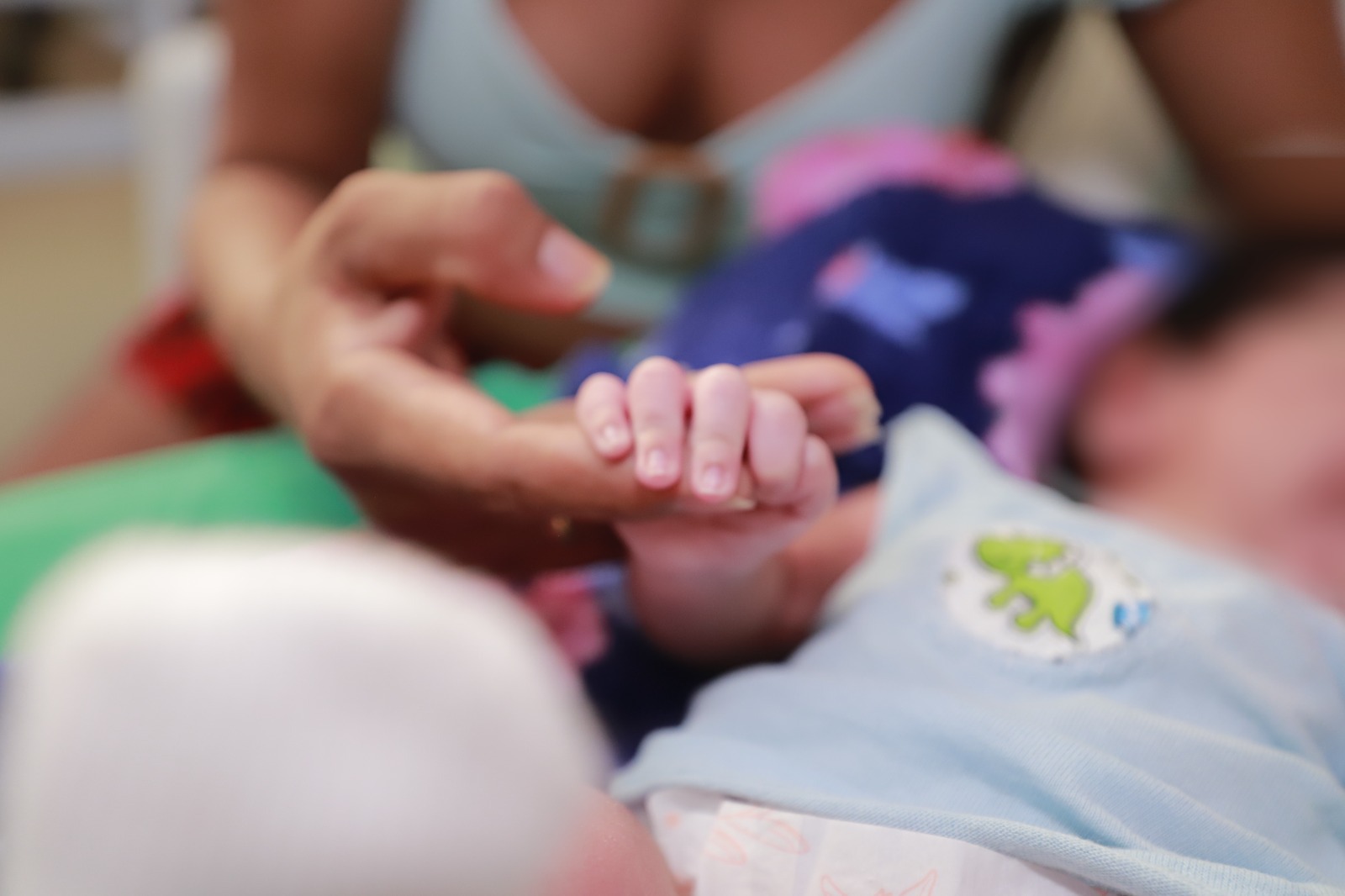 Em Codajás, mãe vítima de violência obstétrica luta para ser indenizada Em Codajás, mãe vítima de violência obstétrica luta para ser indenizada