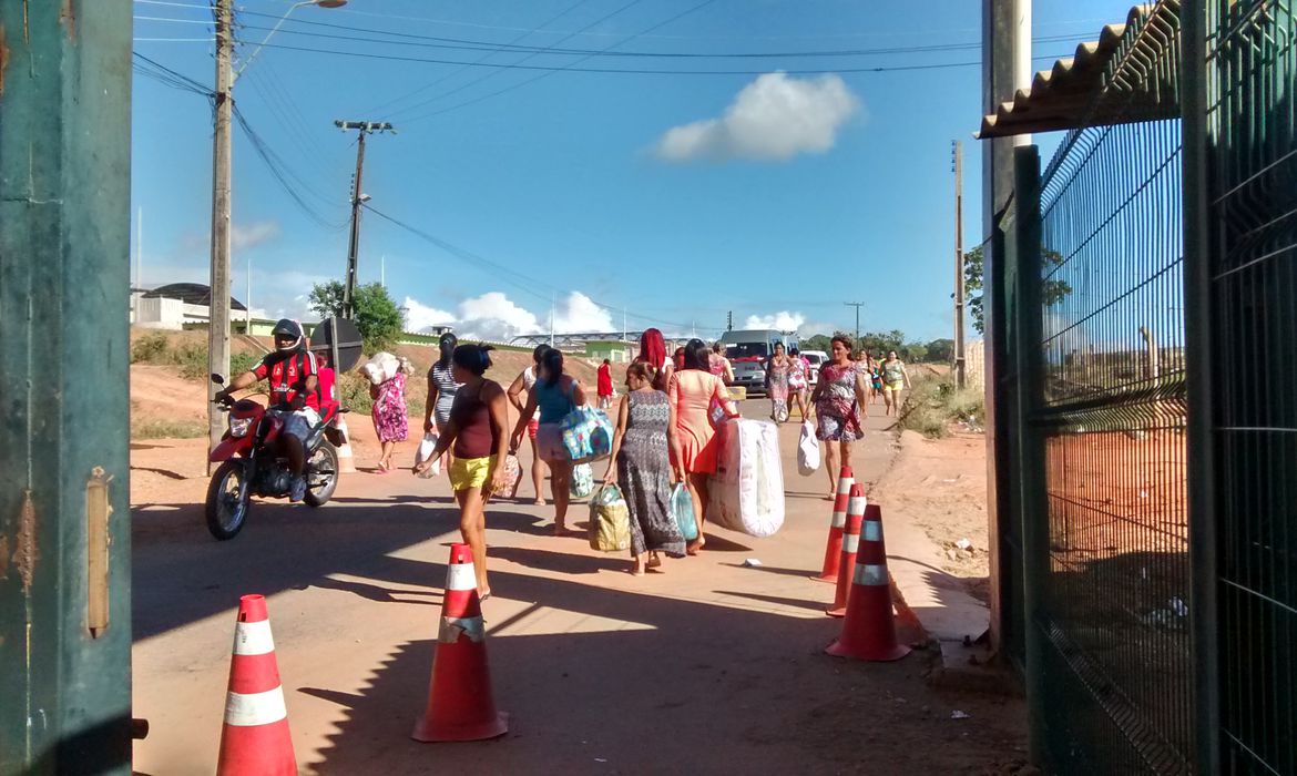 Maioria do STF &eacute; contr&aacute;ria &agrave; revista &iacute;ntima em visitantes de pres&iacute;dios