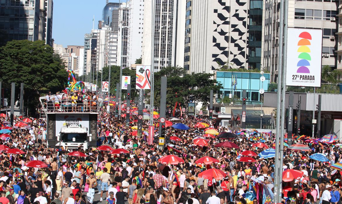 Parada do Orgulho LGBT Santos
