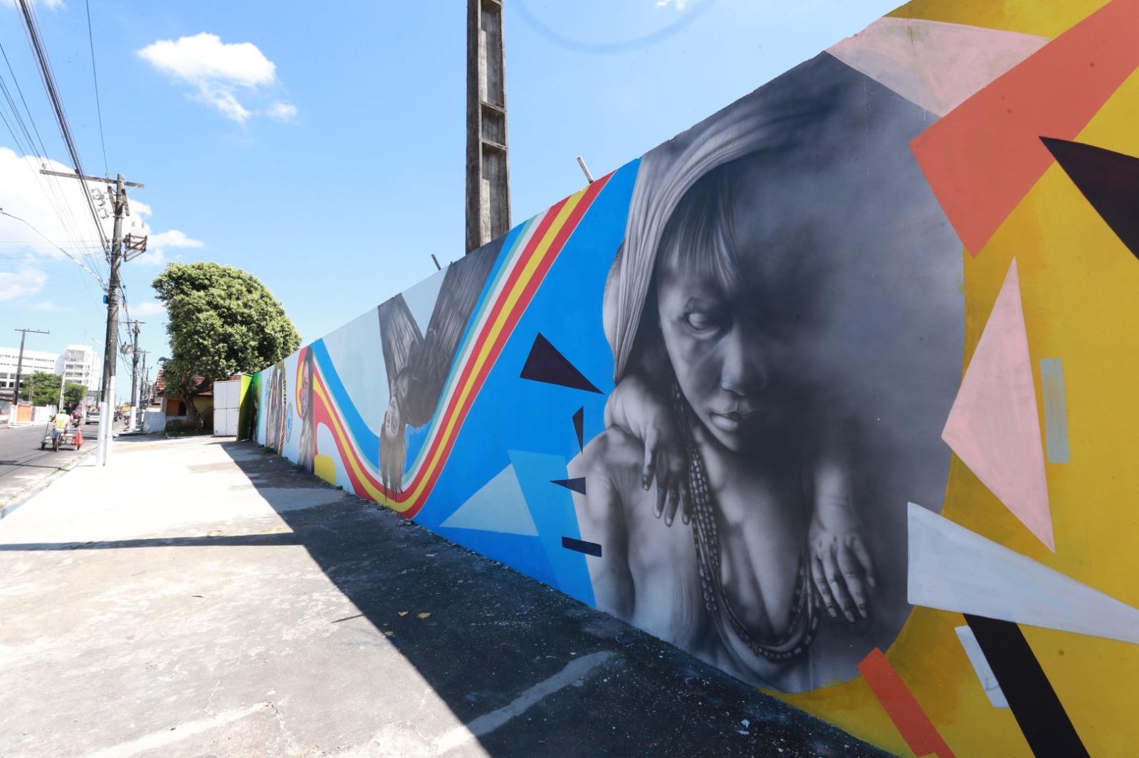Parintins vai ganhar dez murais artísticos no projeto "Galeria Cidade Aberta" Parintins vai ganhar dez murais artísticos no projeto "Galeria Cidade Aberta"