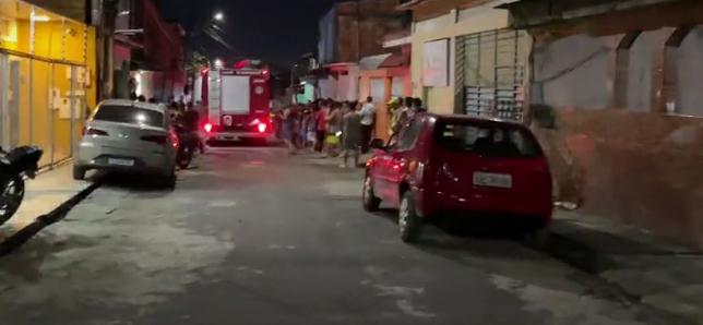 "Cremosinho" é executado a tiros em residência no Monte Sinai "Cremosinho" é executado a tiros em residência no Monte Sinai