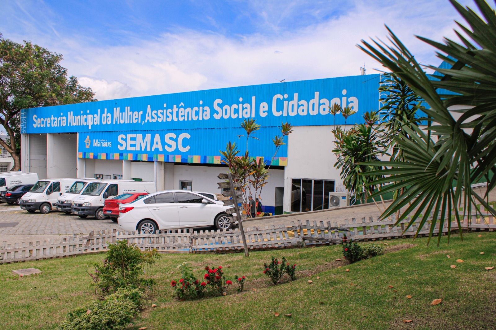 Alerta: falsa assistente social est&aacute; cometendo furtos no bairro L&iacute;rio do Vale