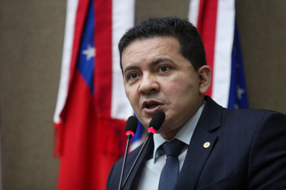 Deputado quer proibir crian&ccedil;as e adolescentes na Parada do Orgulho LGBTQIAP+ no AM
