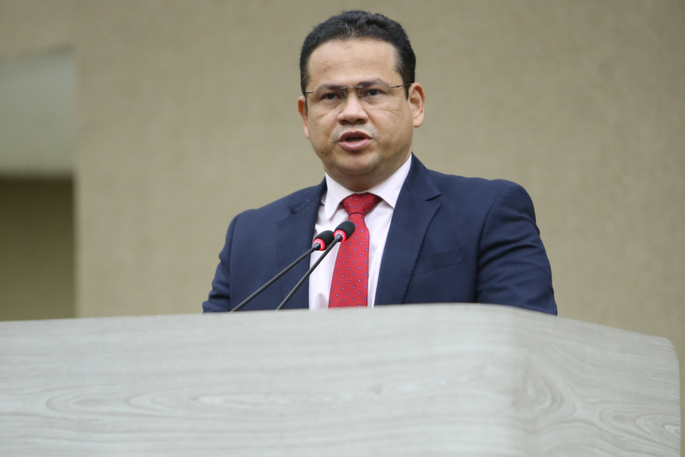 Projeto de lei quer uso de energia solar em escolas de Manaus Projeto de lei quer uso de energia solar em escolas de Manaus
