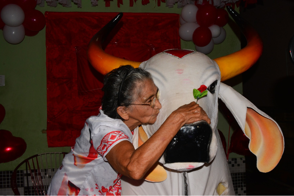 Garantido mantém tradição de celebrar Santo Antônio e homenagear os namorados, nesta segunda Garantido mantém tradição de celebrar Santo Antônio e homenagear os namorados, nesta segunda