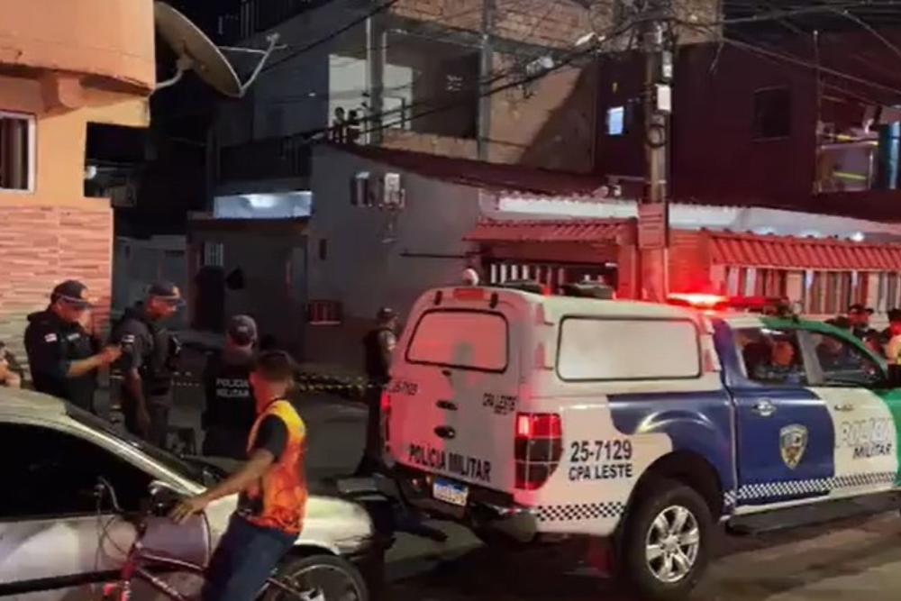 Suspeito de cometer assaltos é espancado até a morte no Ouro Verde Suspeito de cometer assaltos é espancado até a morte no Ouro Verde