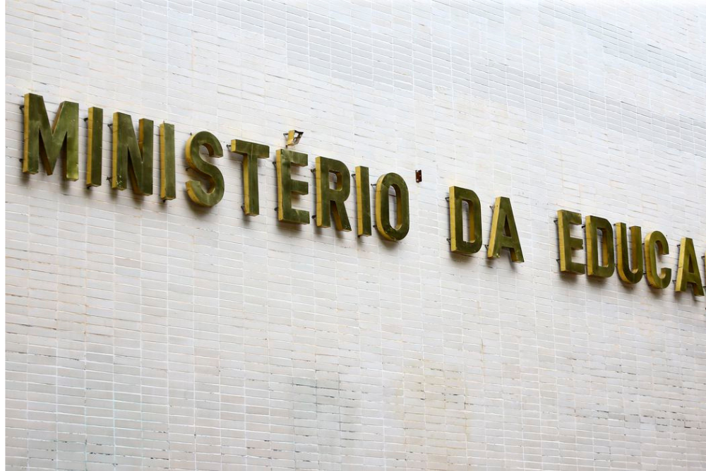 MEC quer criar agência reguladora do ensino superior MEC quer criar agência reguladora do ensino superior