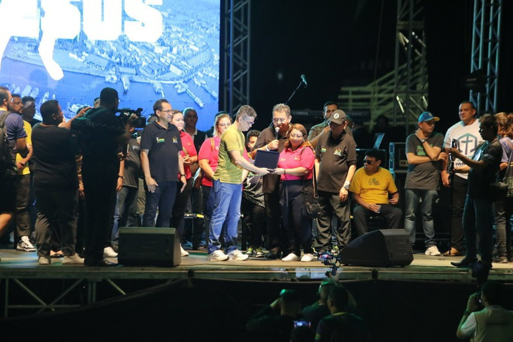 Prefeito participa da Marcha para Jesus e destaca pluralidade cultural Prefeito participa da Marcha para Jesus e destaca pluralidade cultural
