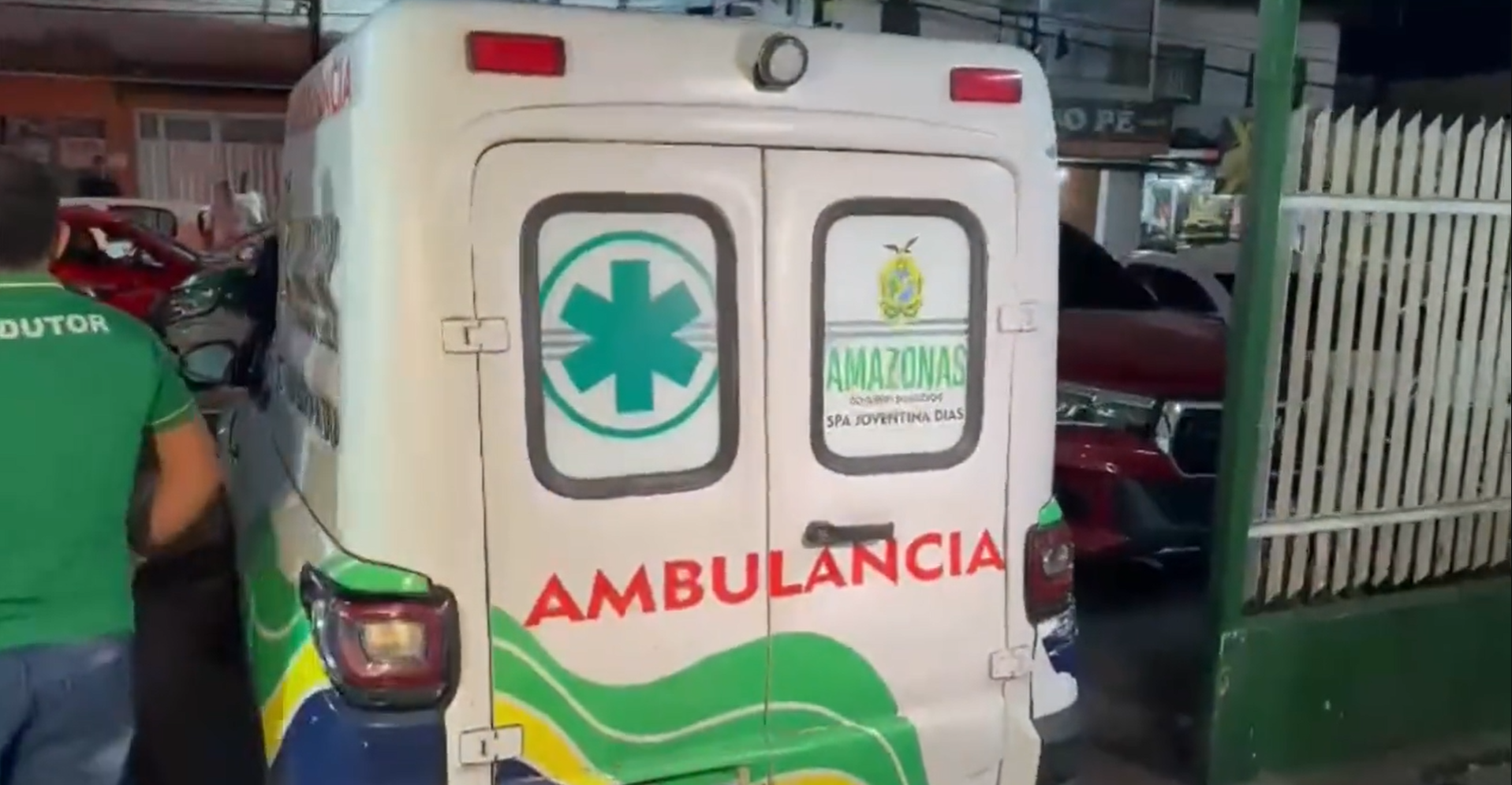 Ataque criminoso deixa um morto e dois baleados na Compensa