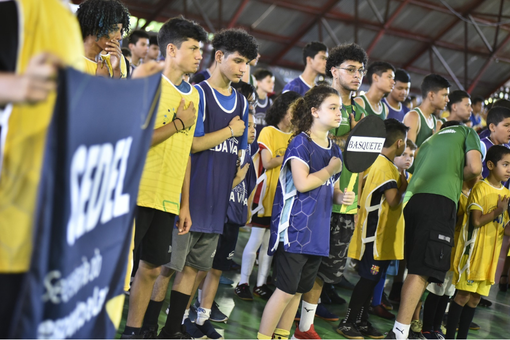Mais de 800 atletas participam do 1&ordm; Torneio Interno do Projeto Campe&otilde;es da Vila