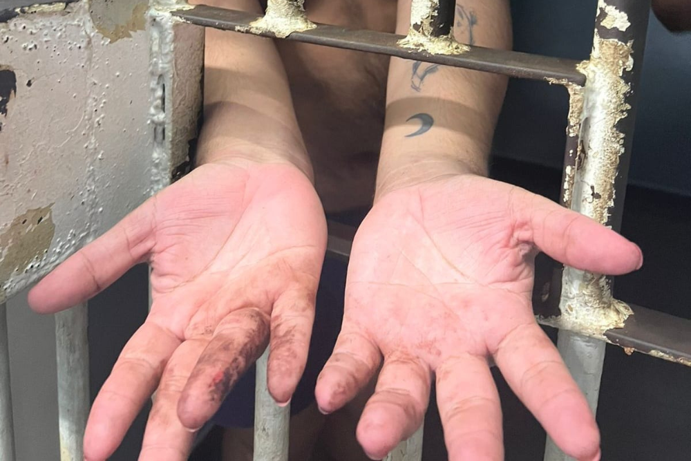 Juíza reconhece tortura e cárcere privado de irmãos dentro do Batalhão da Polícia Militar Juíza reconhece tortura e cárcere privado de irmãos dentro do Batalhão da Polícia Militar