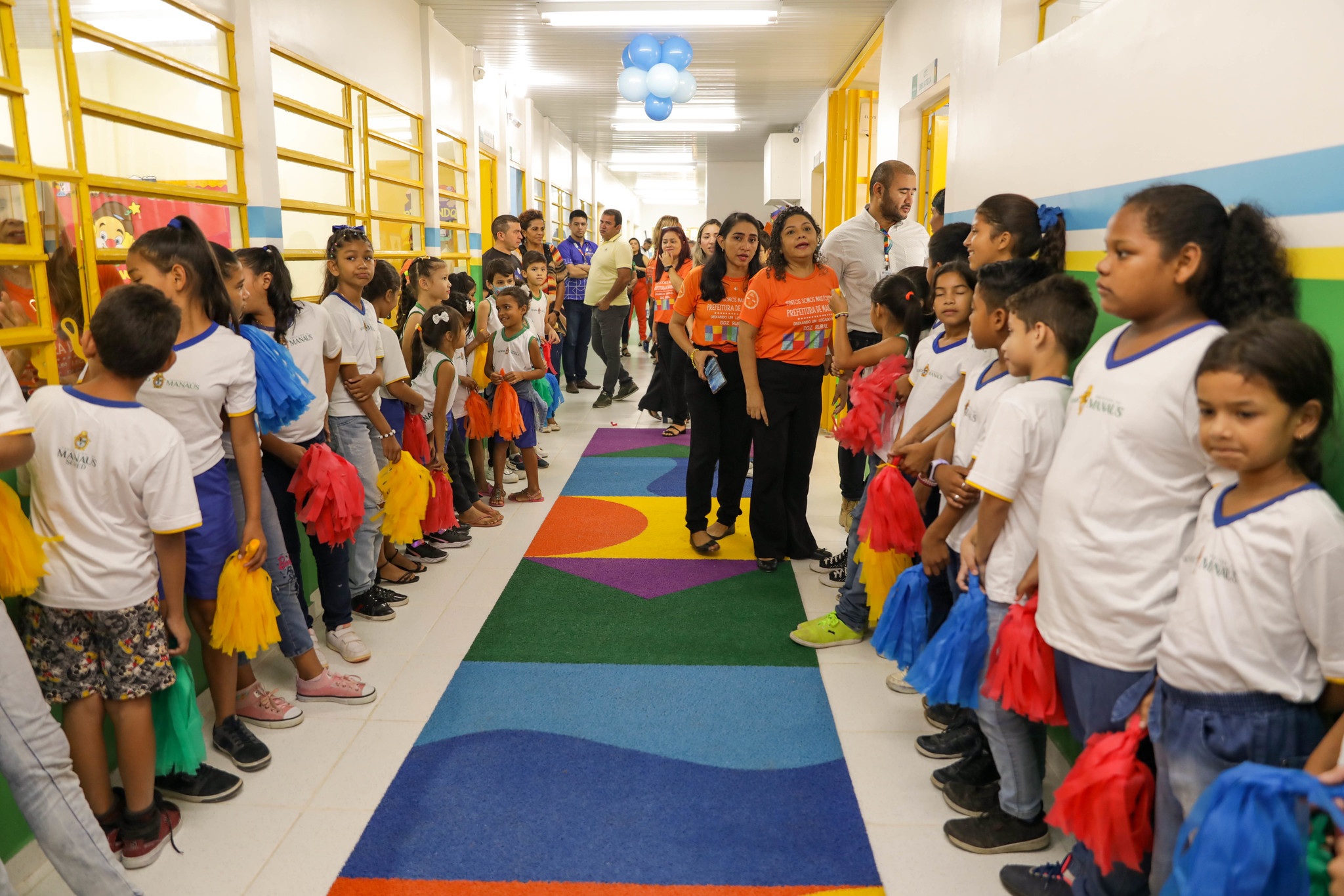 Escola municipal José Marques de Almeida, na zona rodoviária, é ...