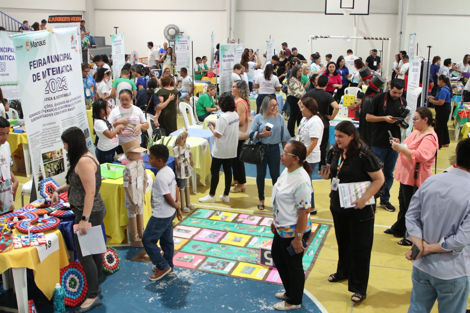 Feira apresenta jogos matemáticos desenvolvidos por alunos do