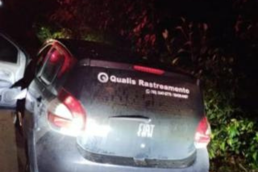 Homem é encontrado morto dentro de carro no Tarumã Homem é encontrado morto dentro de carro no Tarumã
