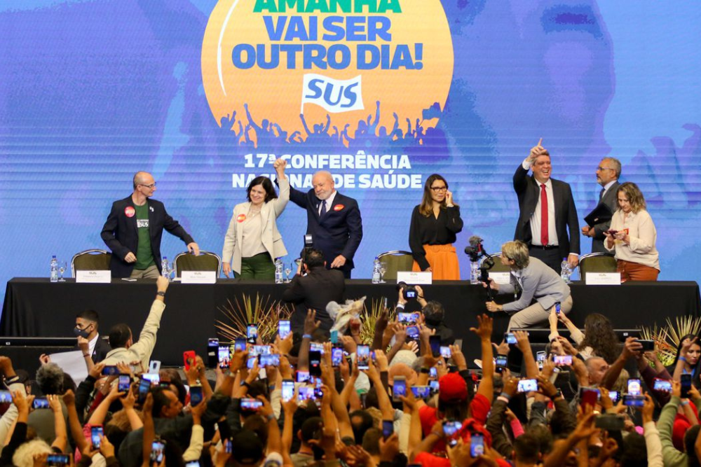 Governo vai pagar piso da enfermagem retroativo a maio Governo vai pagar piso da enfermagem retroativo a maio