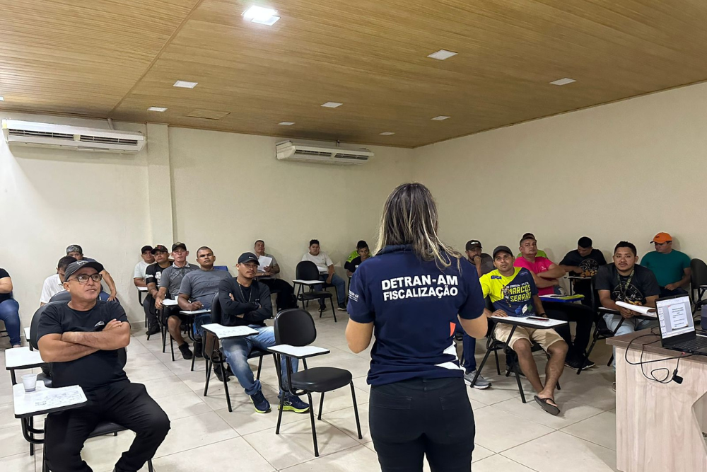 Detran-AM promove série de cursos de trânsito em municípios do interior Detran-AM promove série de cursos de trânsito em municípios do interior