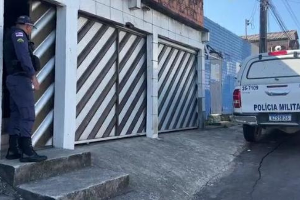 Idoso é morto a facadas em suposta briga por botija de gás na zona Leste Idoso é morto a facadas em suposta briga por botija de gás na zona Leste