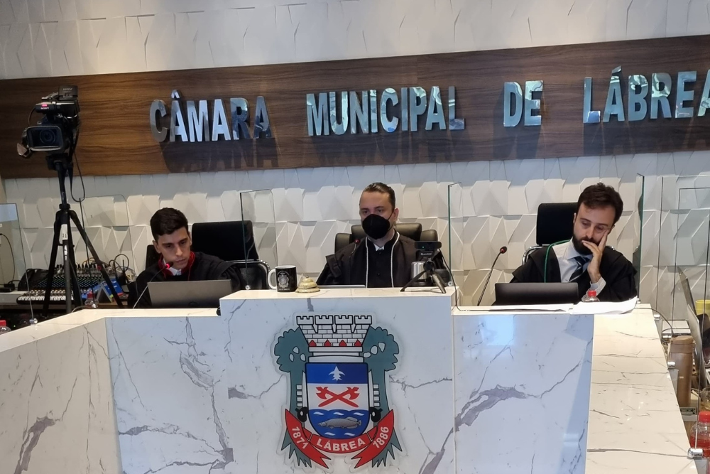 Cinco casos v&atilde;o &agrave; j&uacute;ri popular esta semana em L&aacute;brea