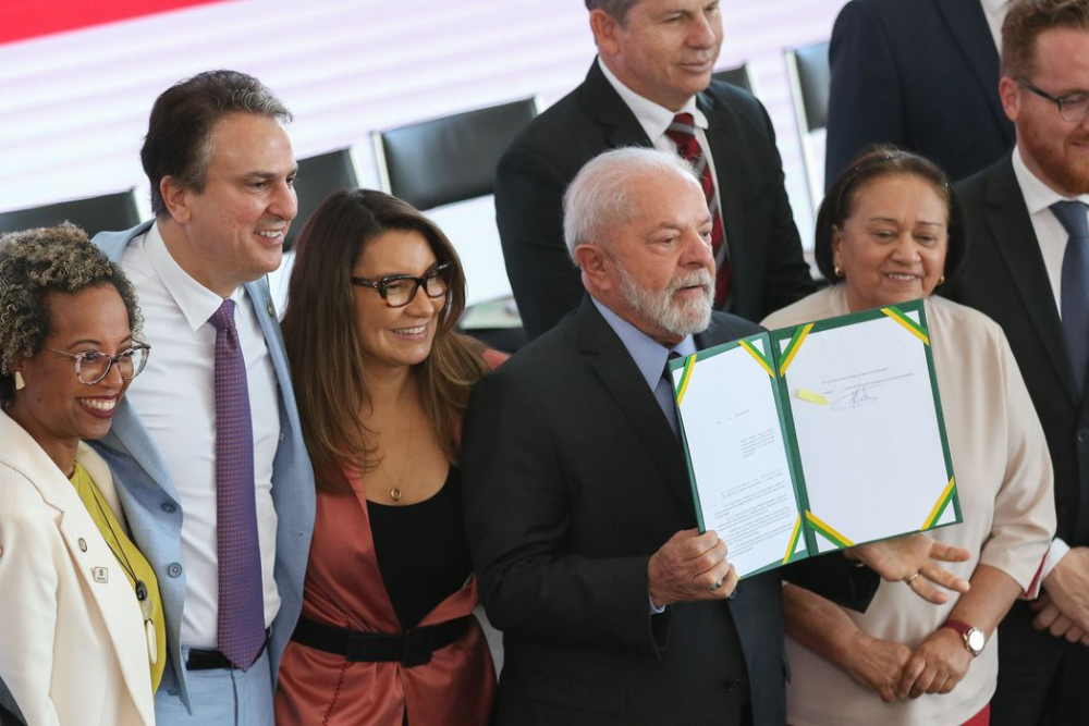 Lula: "N&atilde;o se pode falar em meritocracia com educa&ccedil;&atilde;o desigual"