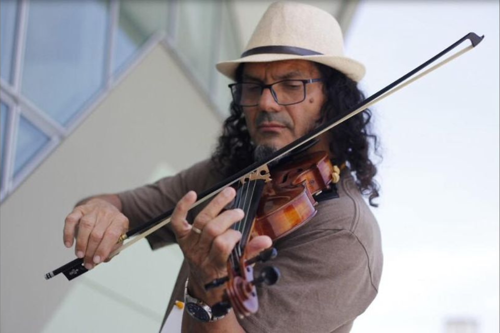 Violinista Raimundo Nilton se apresenta no Caua nesta sexta (7)