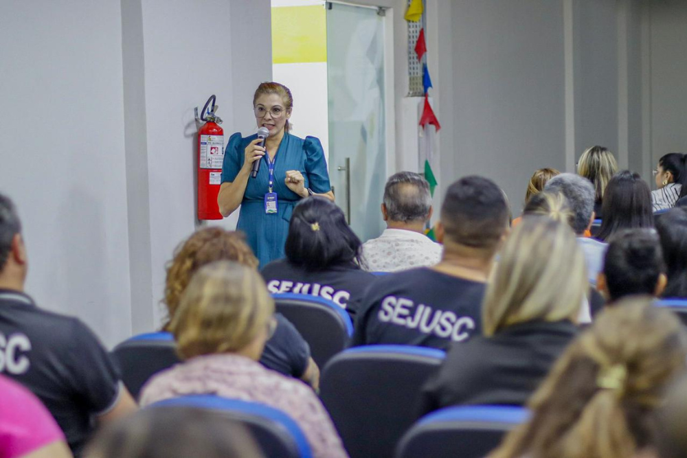 Sejusc realiza capacita&ccedil;&atilde;o com mais de 130 profissionais que atuam nos PACs 