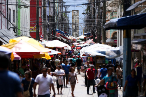 Dia de Nossa Senhora da Conceição: comércio de Manaus terá horários especiais no feriado